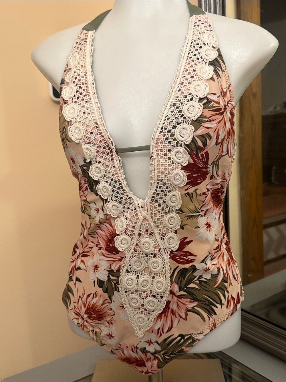 Kona Sol Small Peach Floral Halter Bodysuit with Crochet Trim